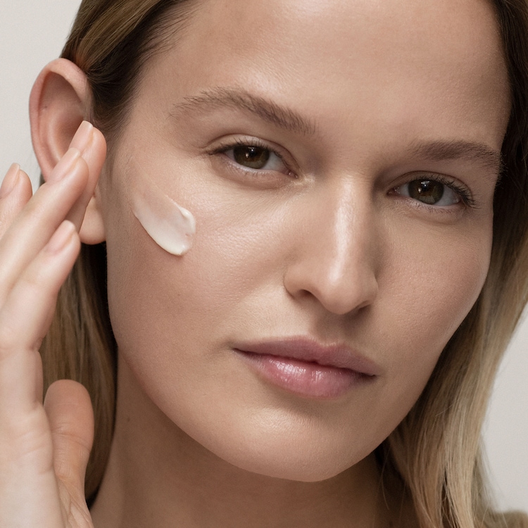 Black Tea Instant Perfecting Mask - Máscara suavizante de chá preto