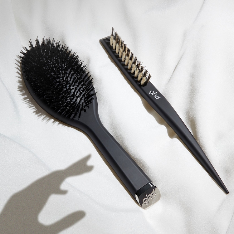 The Final Touch - Narrow Dressing Brush