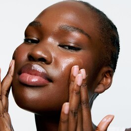 A.M. GLOW Daily Dew - Serum za obnavljanje i sjaj s ekstraktom Centella Asiatica