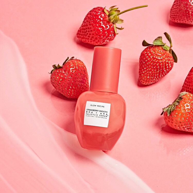 Strawberry Smooth - Klargörande serum med salicylsyra, AHA och BHA