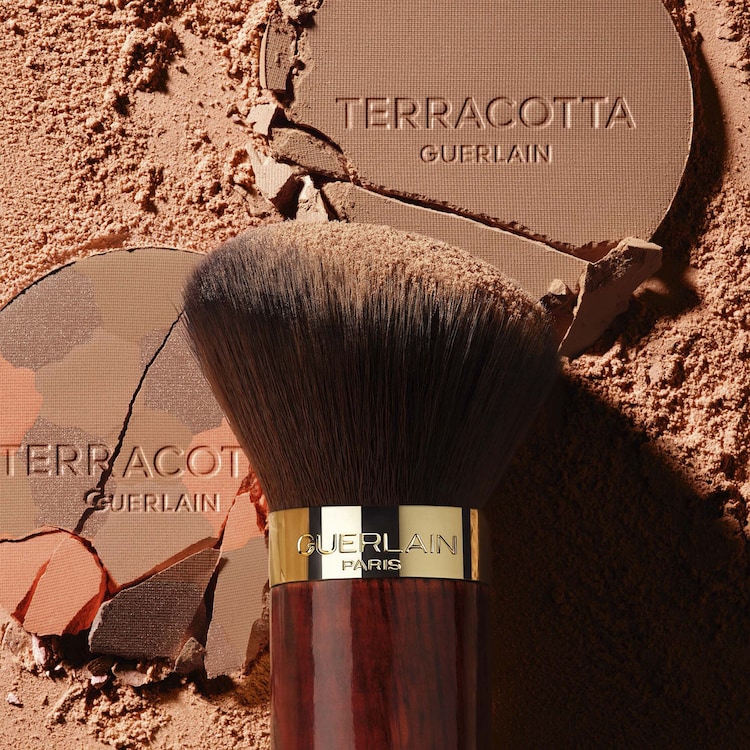 Terracotta Kabuki - Powder Brush