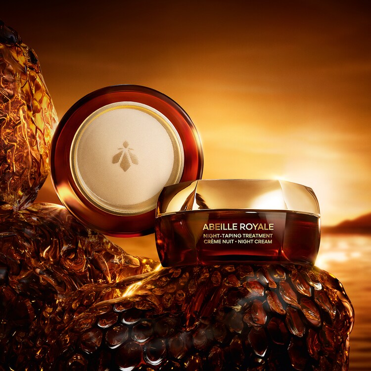 Abeille Royale Night - Taping Treatment 