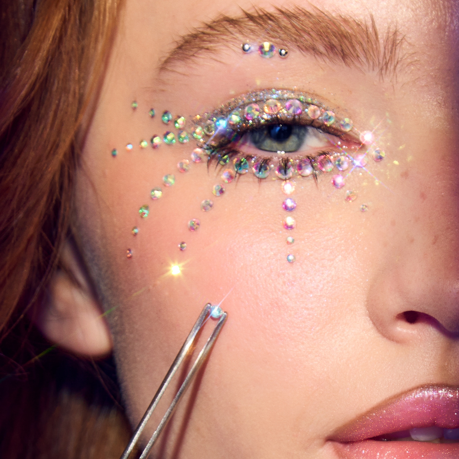 Curved Tip Adornment Tweezers - For Precise Gems Application