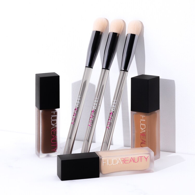 Face Conceal & Blend - Complexion Brush