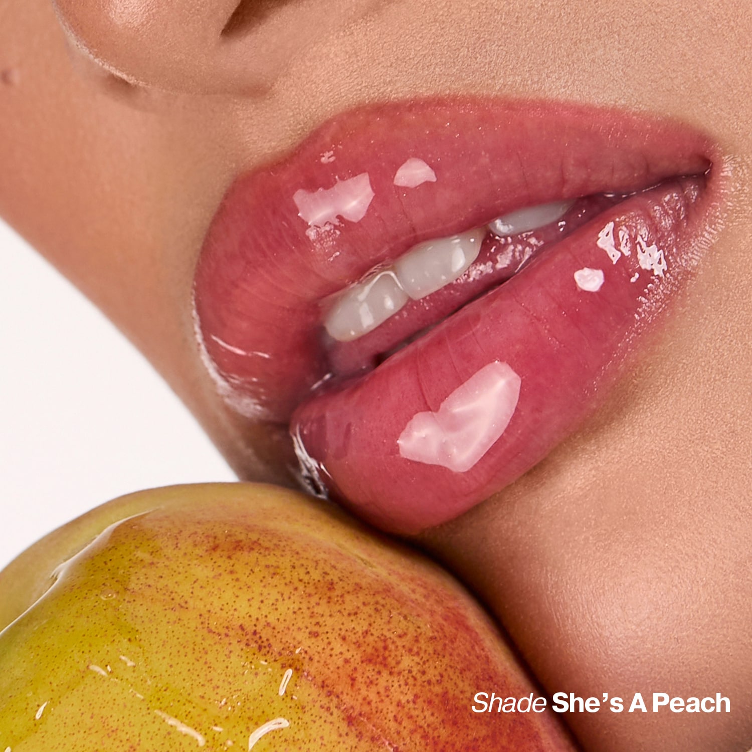 Lustre Lip Oil She's A Peach