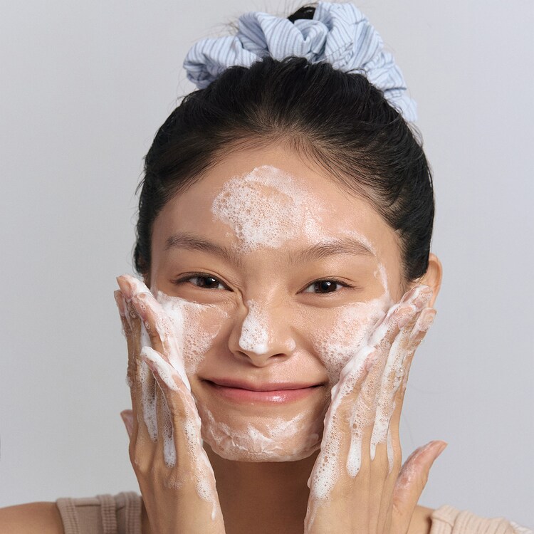 Volcanic BHA Pore Cleansing Foam - Cleansing Foam