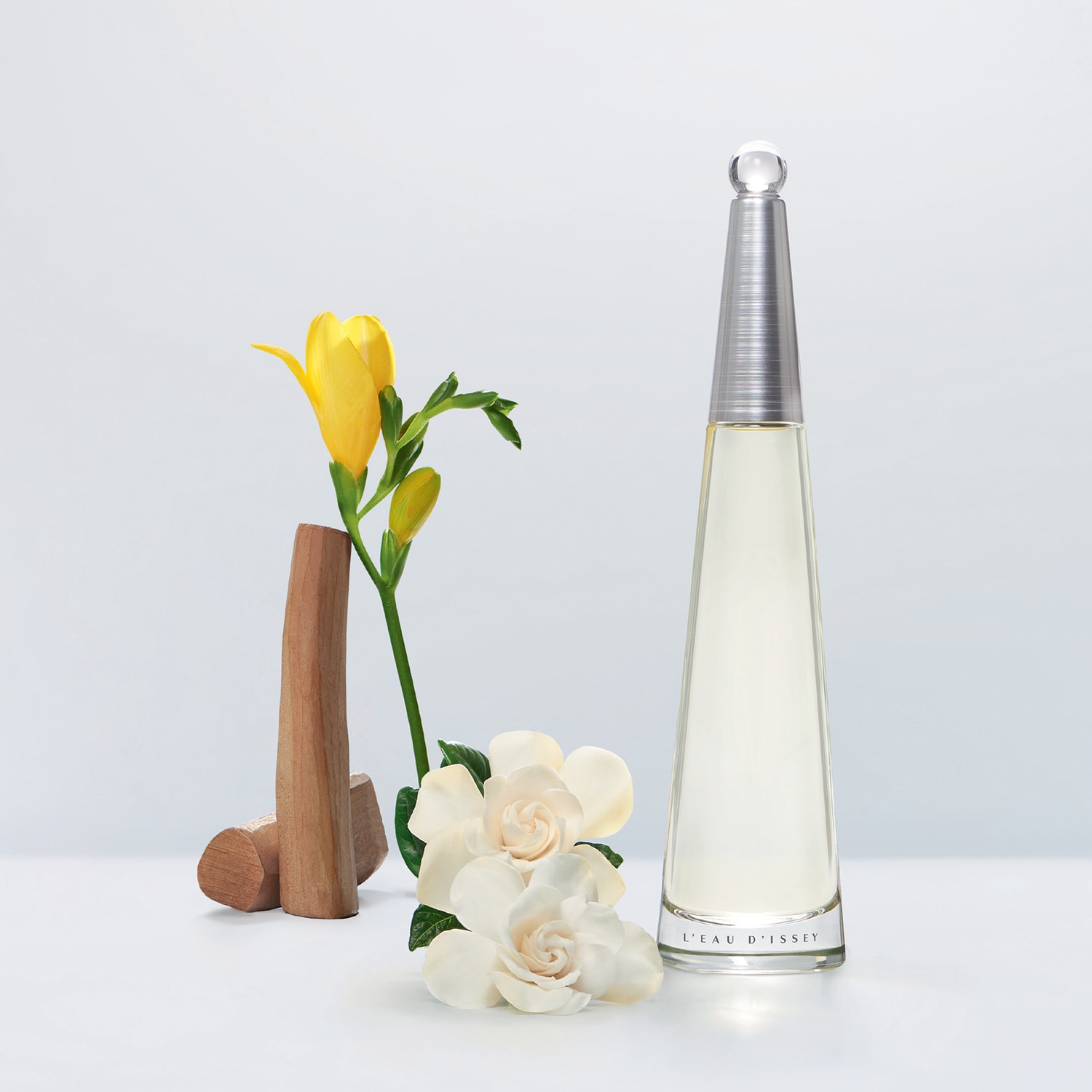 L'Eau d'Issey Eau de Parfum Spray