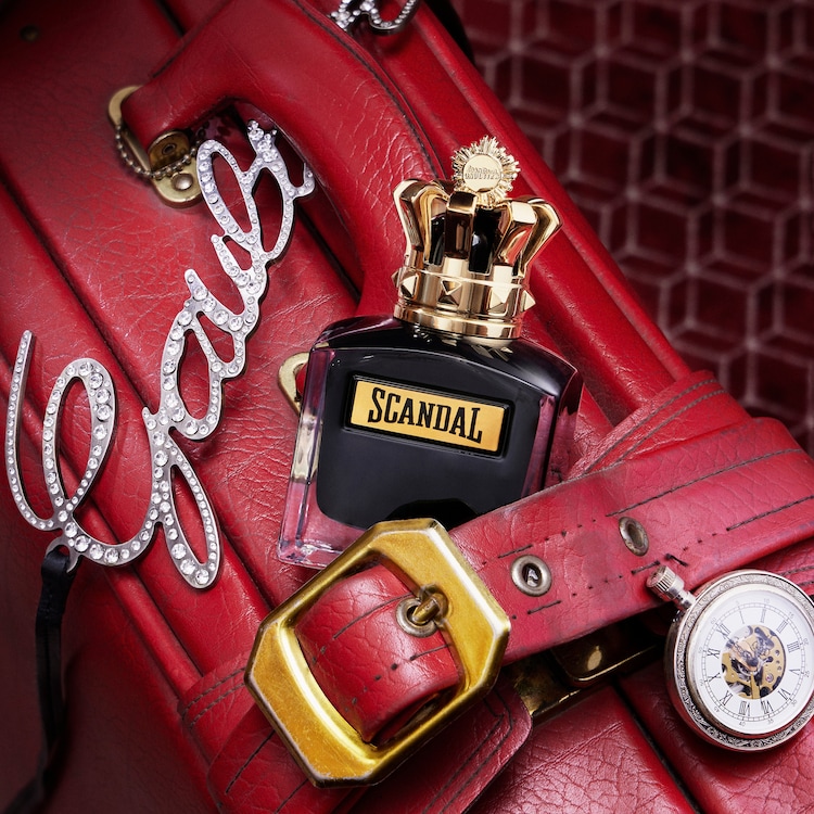 Scandal Pour Homme Le Parfum - Note di Geranio, Fava Tonka, Legno di sandalo
