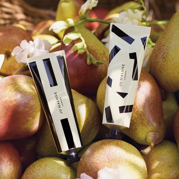 English Pear & Freesia Hand - Cream