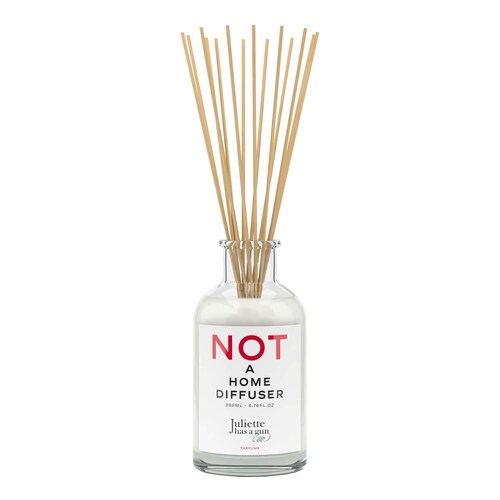 JULIETTE HAS A GUN - Not A Home Diffuser
