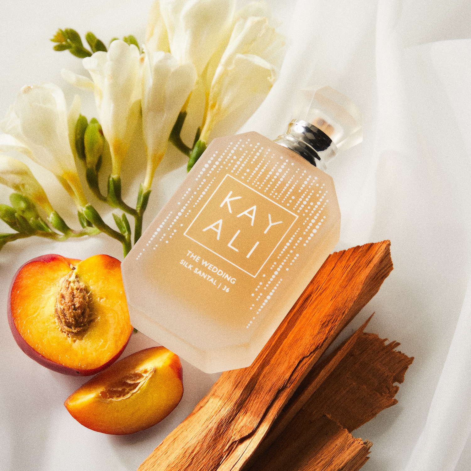 The Wedding Silk Santal 36 - Apa de parfum intensa | Kayali ≡ SEPHORA