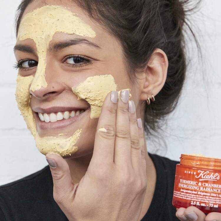 Turmeric & Cranberry Seed Energizing Radiance - Masque exfoliant Format voyage
