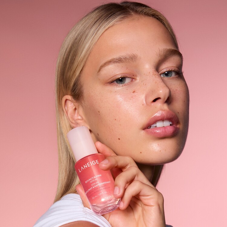 Bouncy & Firm Serum – Vyhlazující, zpevňující a vypínací sérum