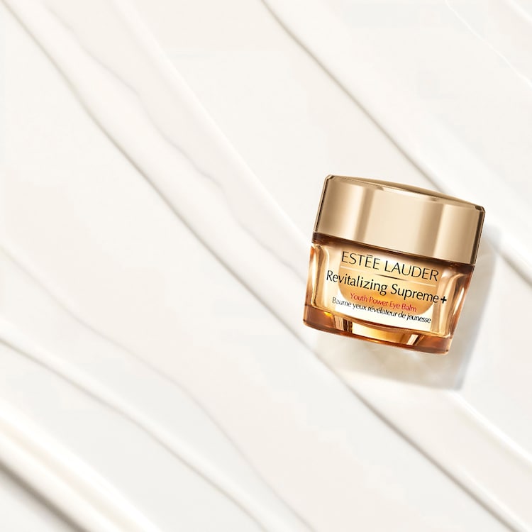 Revitalizing Supreme+ – Odmładzający balsam pod oczy