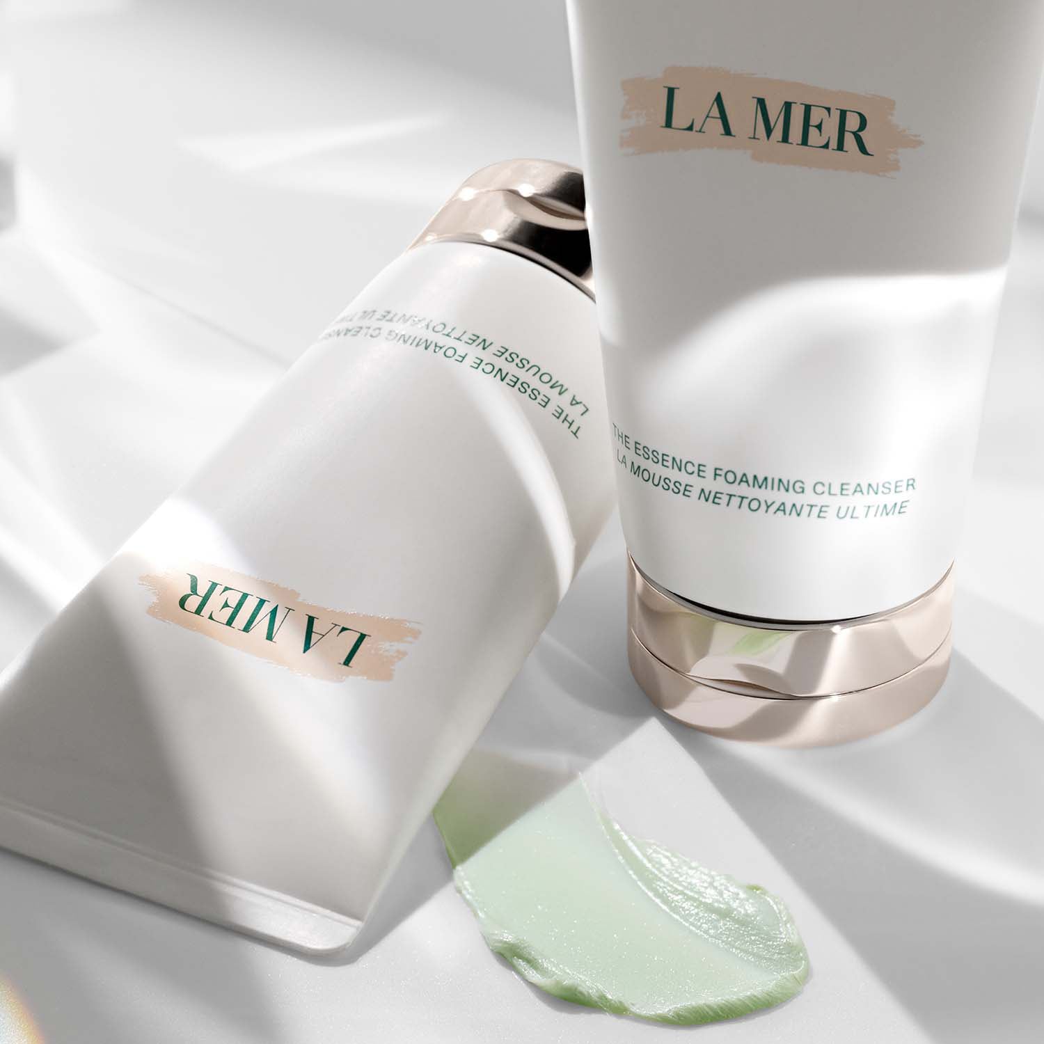 The Essence Foaming Cleanser-- produs de curatare | La Mer ≡ SEPHORA