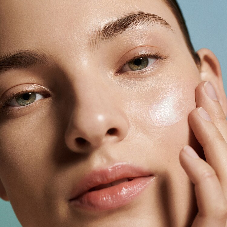 The SPF 50 UV Protecting Fluid