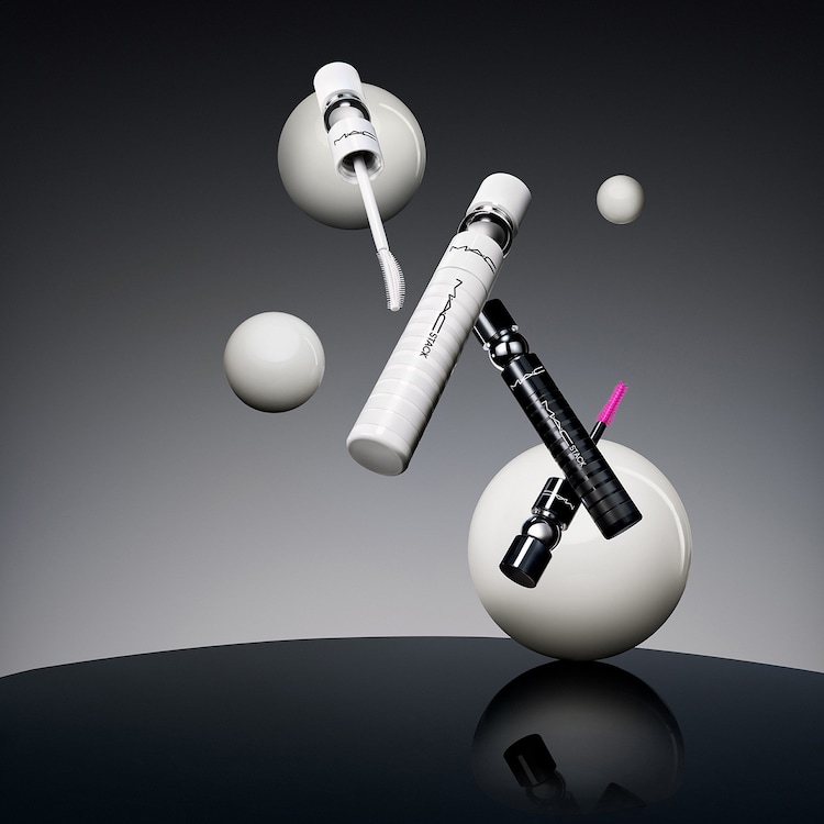 M·A·C Stack Legit Lift Lash Primer - Base de Mascara