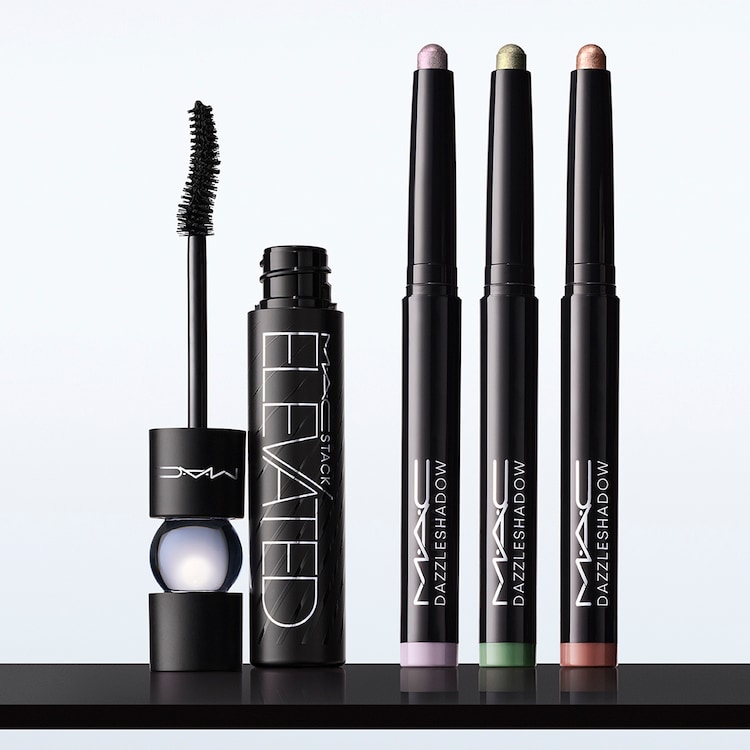 Eye Shadow en Stick Dazzleshadow - Fard à paupières en stick métallisé