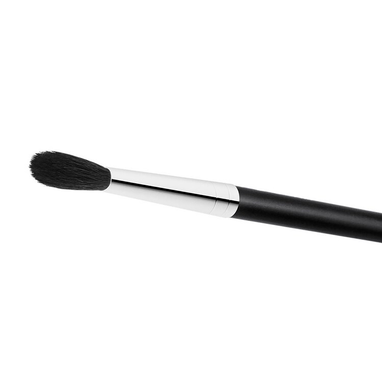 Tapered Blending 224S - Pinceau Estompeur pour les Yeux