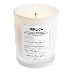 Beach Vibes -Vela Perfumada, Maison Margiela