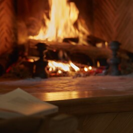 REPLICA By The Fireplace - Svijeća