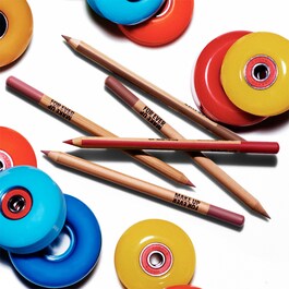 Artist Color Pencil  - Kistovi za usne