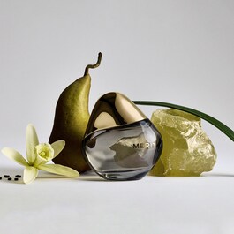 Retrospect - L&rsquo;Extrait De Parfum