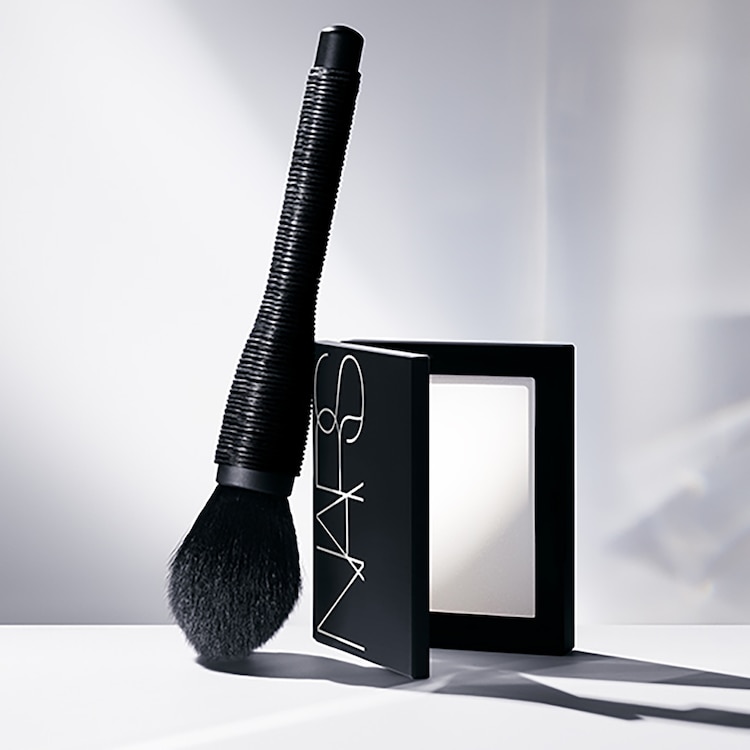 Light Reflecting Setting Pressed Powder - Poudre Matifiante