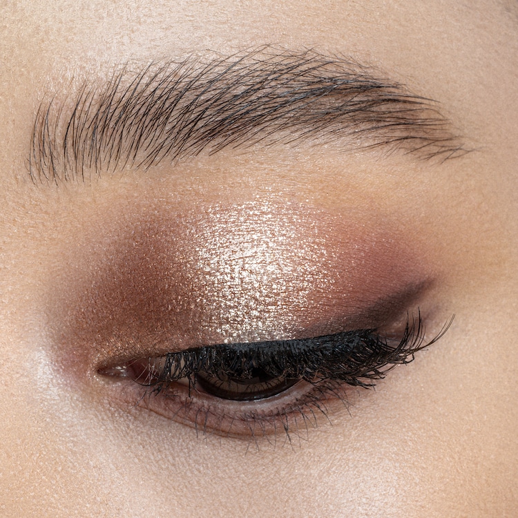 Baby I Need A Nude Eyeshadow kit - Kit esclusivo speciale feste