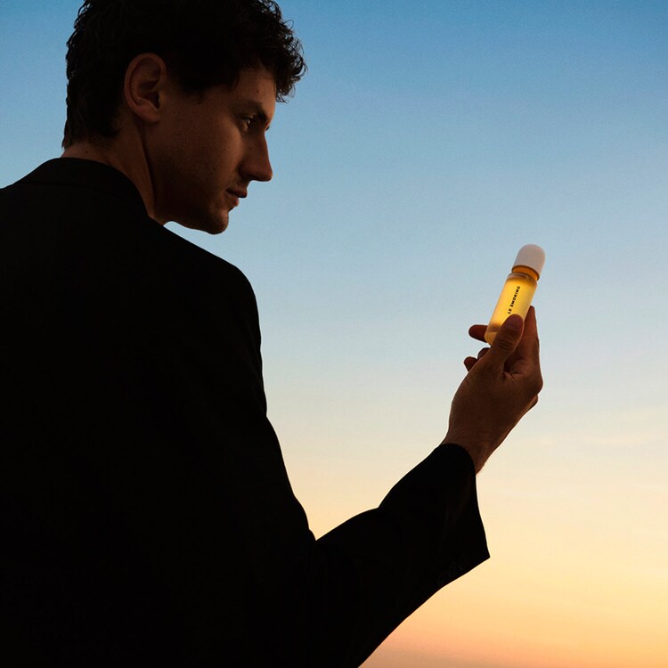 LE SMOKING - Eau de Parfum aux notes fumées et boisées