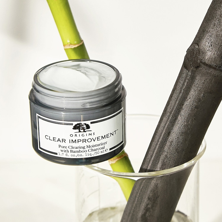 Clear Improvement - Soin Hydratant Non-Gras au Charbon de Bambou