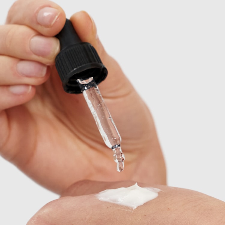 Reinigender Salicylsäure-Booster - Serum gegen Unreinheiten