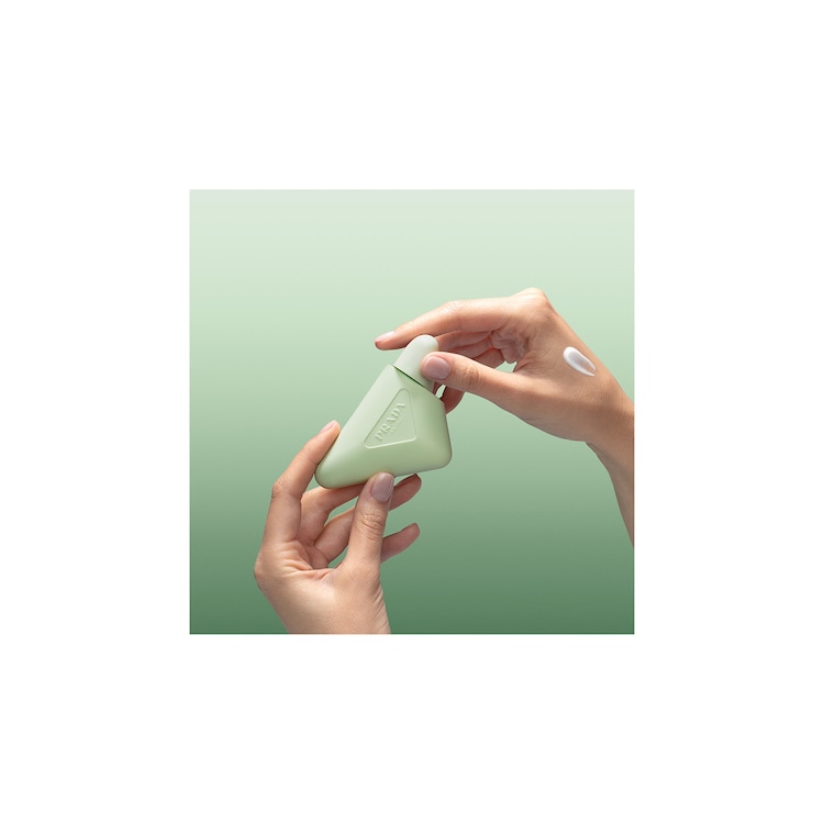 Green - Creme de maos