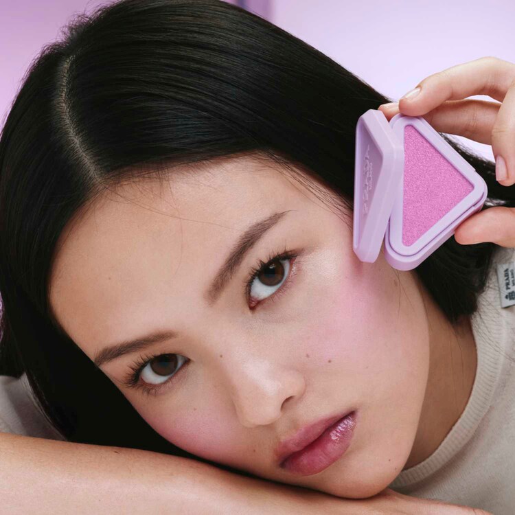 Prada Touch - Blush crème-à-poudre fini soft-mat Collection Wisteria