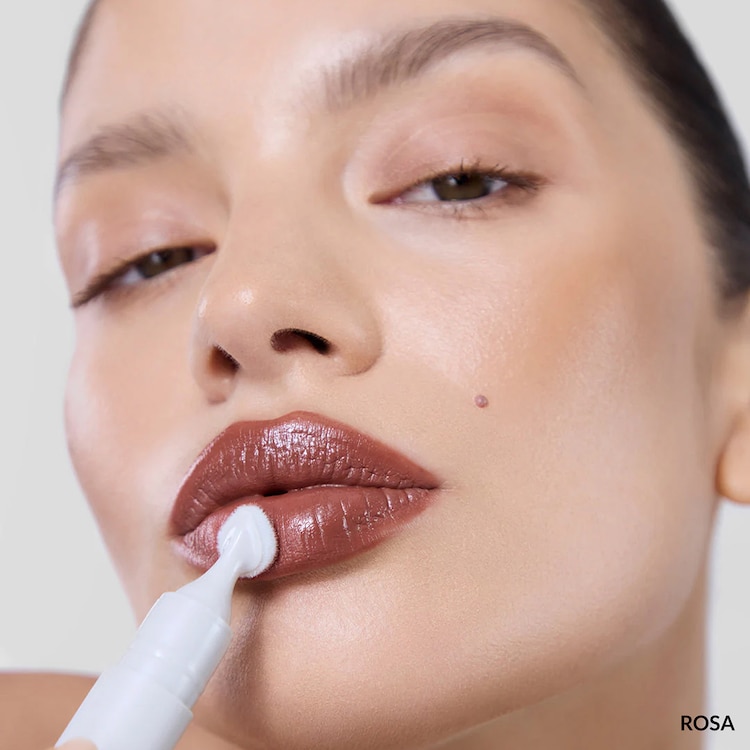 Lipstick - Flüssiger feuchtigkeitsspendender Lippenstift mit Satin Finish