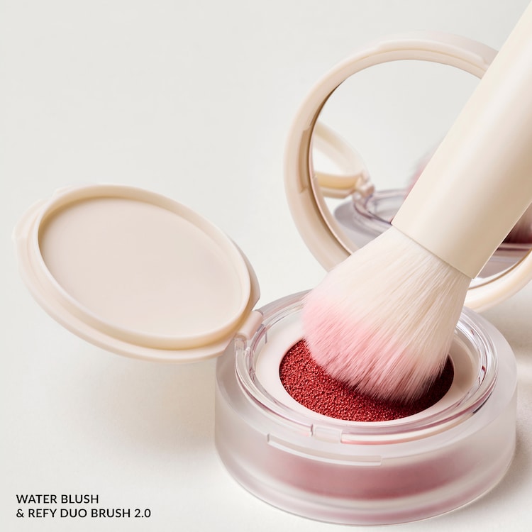 Duo Brush 2.0 - Πινέλο διπλού άκρου για bronzer και ρουζ σε υγρή μορφή