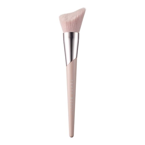 Fenty Beauty - Cheek-Hugging Bronzer Brush