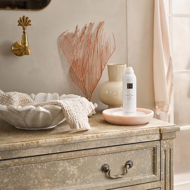 The Ritual of Sakura - Mousse de douche fleur de cerisier