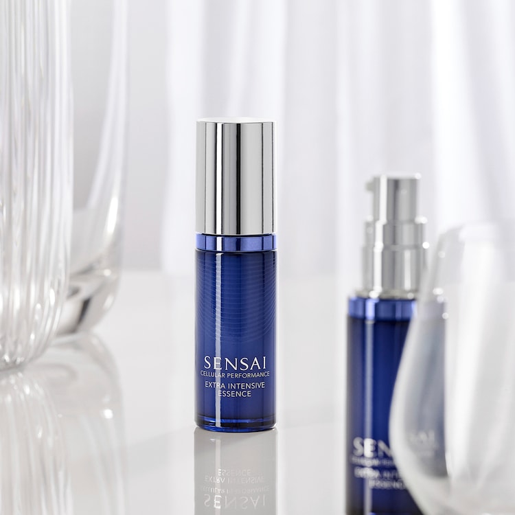 SENSAI Cellular Performance - Extra Intensive Essence