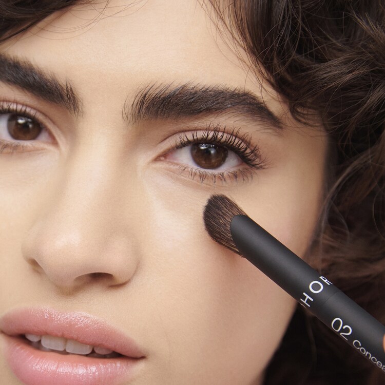 02 Concealer brush - Intuitiv applicering med perfekt finish