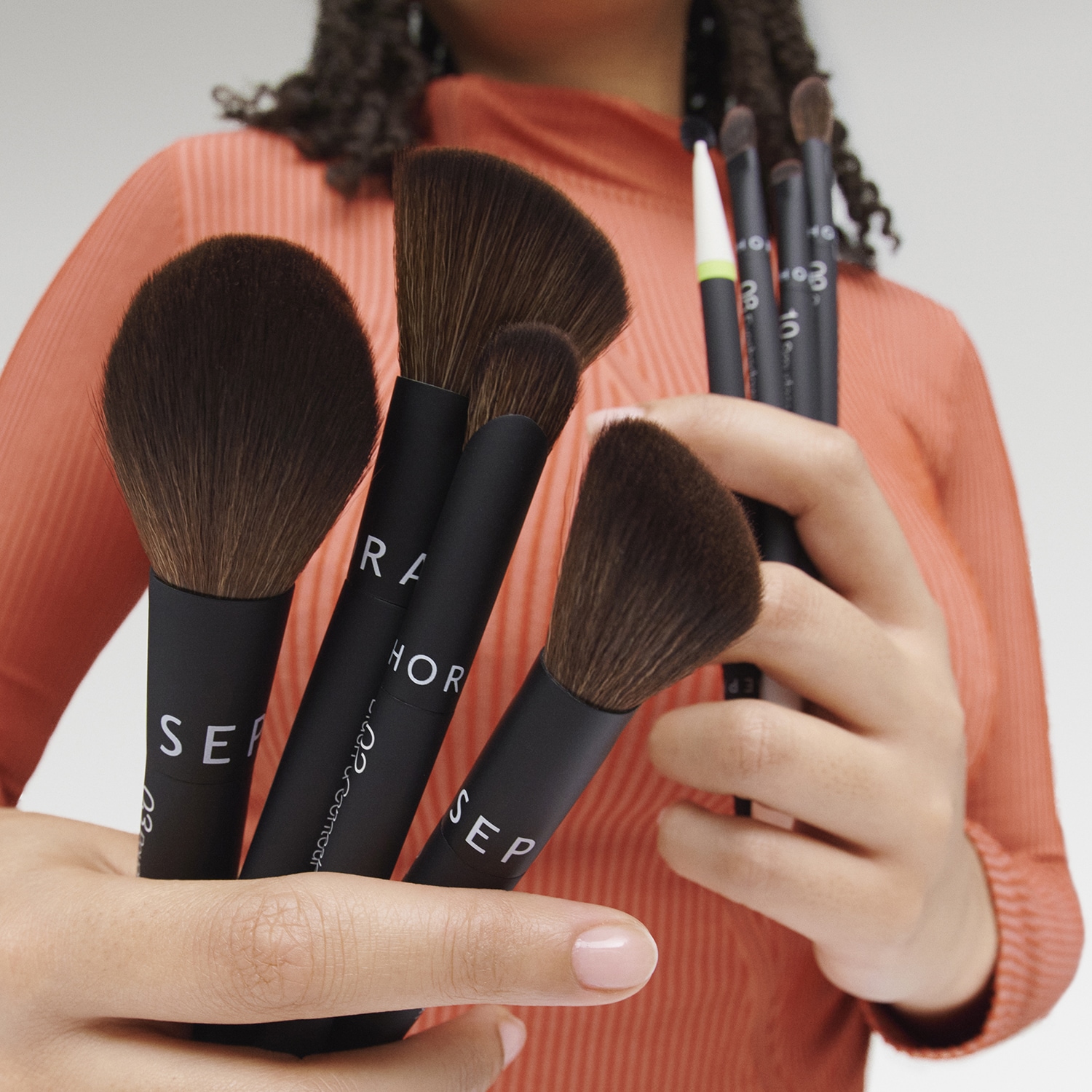 Komple Fırça Seti - Sezgisel uygulama, kusursuz sonuç | SEPHORA