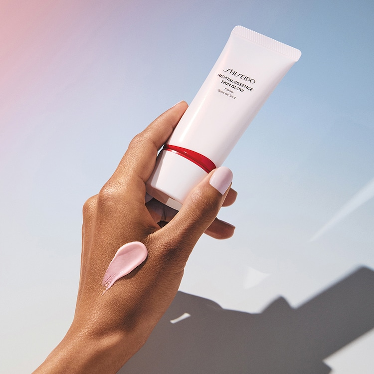 REVITALESSENCE SKIN GLOW PRIMER - Βάση και Primer