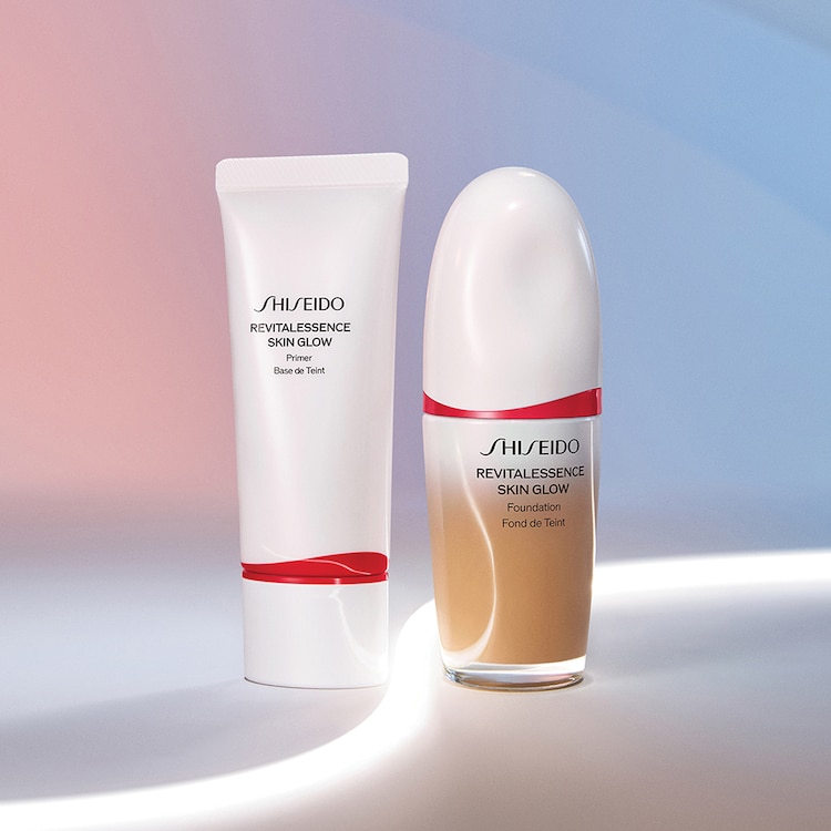 REVITALESSENCE SKIN GLOW PRIMER - Βάση και Primer