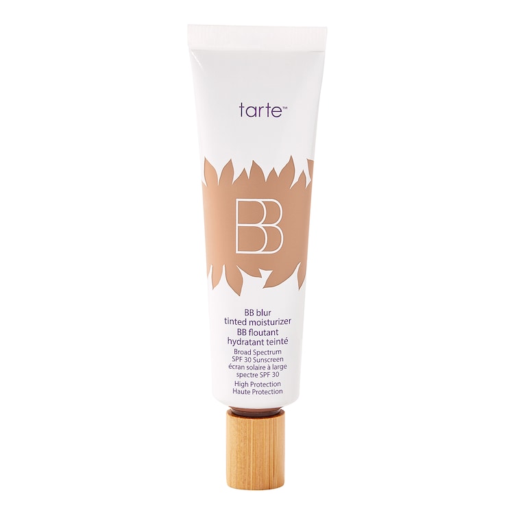 BB Blur - Tónovací hydratační krém s přirozeně matným efektem, SPF 30