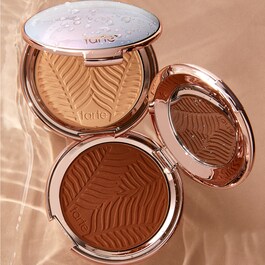 Amazonian Clay Blurring Powder puder 8 g