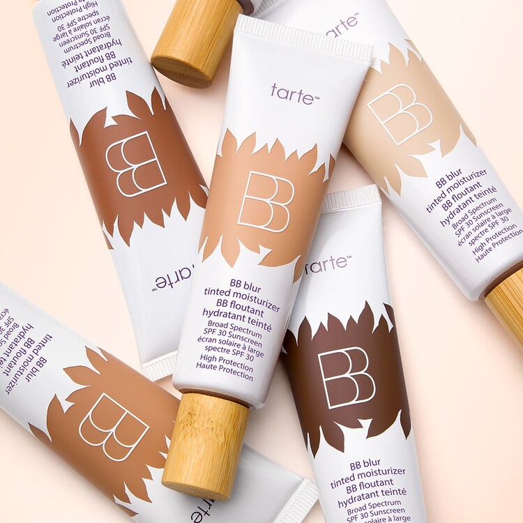 BB Blur - Hidratante con color de acabado mate natural, SPF 30