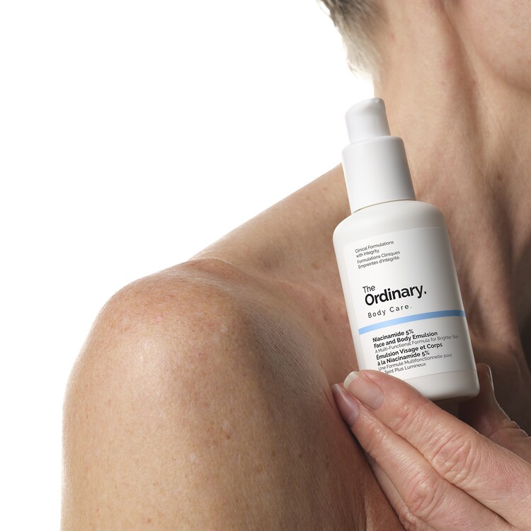 Émulsion Visage et Corps à la Niacinamide 5% - Lätt emulsion