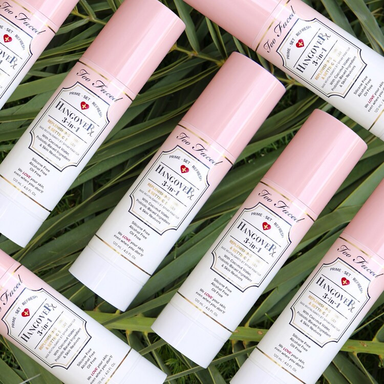 Hangover 3-in-1 Setting Spray - Base revitaliante y spray fijador