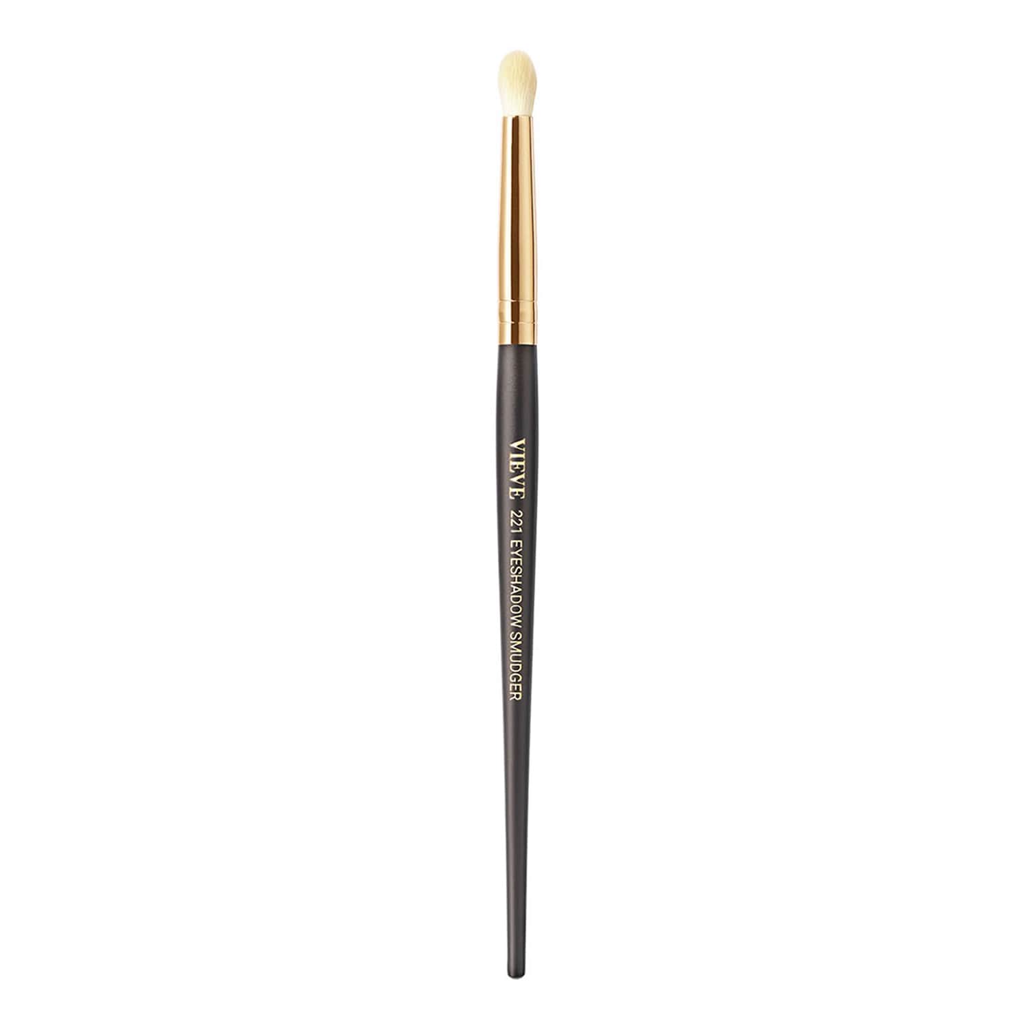 221 Eyeshadow Smudger
