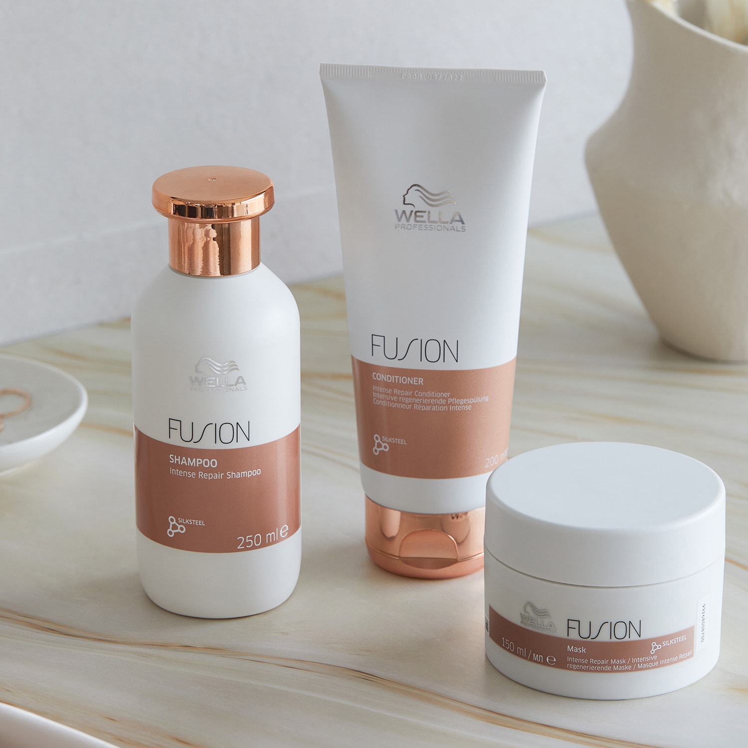Fusion - Intense repair shampoo for silky hair